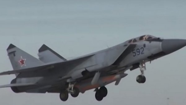 МиГ-31 СА НУКЛЕАРНИМ РАКЕТАМА? Руско упозорење Америци и НАТО (ВИДЕО) МиГ-31 СА НУКЛЕАРНИМ РАКЕТАМА? Руско упозорење Америци и НАТО (ВИДЕО)