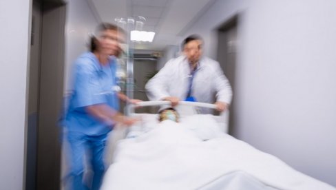 RASTE BROJ ZARAŽENIH OPASNIM VIRUSOM KOJI PRENOSE KOMARCI: Batut se hitno oglasio, ovo su simptomi na koje treba da obratite pažnju RASTE BROJ ZARAŽENIH OPASNIM VIRUSOM KOJI PRENOSE KOMARCI: Batut se hitno oglasio, ovo su simptomi na koje treba da obratite pažnju