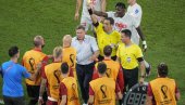 OGLASIO SE UROŠ RAČIĆ: Reprezentativac poslao poruku koja će dirnuti navijače (FOTO) OGLASIO SE UROŠ RAČIĆ: Reprezentativac poslao poruku koja će dirnuti navijače (FOTO)