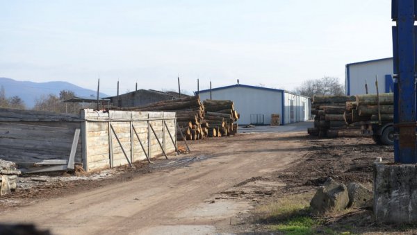 ПИЉЕВИНА ПОРОДИЦЕ У ЦРНО ЗАВИЛА: Данас сахрана страдалих радника Марка Миленковића и Стевана Здравковића ПИЉЕВИНА ПОРОДИЦЕ У ЦРНО ЗАВИЛА: Данас сахрана страдалих радника Марка Миленковића и Стевана Здравковића