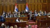 СЕДНИЦА СКУПШТИНЕ Расправа о буџету, лицемерју лажних еколога, зеленој агенди... (ВИДЕО) СЕДНИЦА СКУПШТИНЕ Расправа о буџету, лицемерју лажних еколога, зеленој агенди... (ВИДЕО)