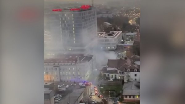 ПОЖАР У ЦЕНТРУ БЕОГРАДА: Гори у близини Клиничког центра (ФОТО) ПОЖАР У ЦЕНТРУ БЕОГРАДА: Гори у близини Клиничког центра (ФОТО)