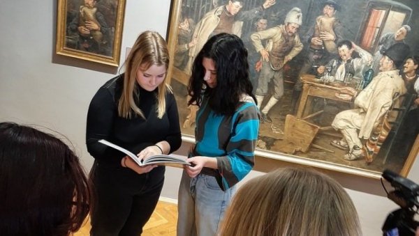 МАЛИ КУСТОСИ, ВЕЛИКЕ ПРИЧЕ: Нови пројекат зрењанинског Народног музеја посвећен афирмацији младих (ФОТО) МАЛИ КУСТОСИ, ВЕЛИКЕ ПРИЧЕ: Нови пројекат зрењанинског Народног музеја посвећен афирмацији младих (ФОТО)