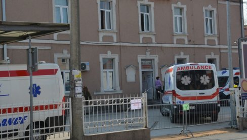 PREMINUO KRUŠEVLJANIN POVREĐEN U EKSPLOZIJI GREJALICE: Borba lekara je trajala dve nedelje PREMINUO KRUŠEVLJANIN POVREĐEN U EKSPLOZIJI GREJALICE: Borba lekara je trajala dve nedelje