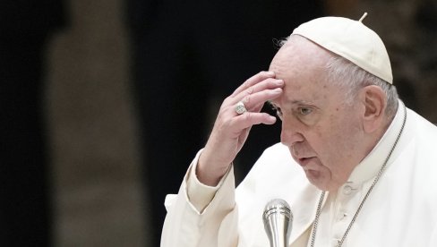 PARADOKS KOJI JE NAPRAVIO MUČENIČKI NAROD Papa Franja: Vojna industrija je ključni pokretač patnje Ukrajinaca