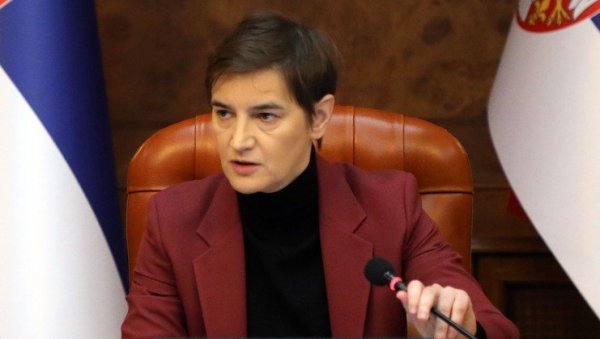 ИСТОРИЈСКО ОБРАЋАЊЕ ВУЧИЋА Брнабић: Надам се да је било посланика из редова опозиције који су умели да чују излагање председника ИСТОРИЈСКО ОБРАЋАЊЕ ВУЧИЋА Брнабић: Надам се да је било посланика из редова опозиције који су умели да чују излагање председника