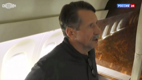 МОЈ СЛУЧАЈ ЈЕ БИО ЕКСПЕРИМЕНТ САД-А: Виктор Бут тврди да су санкције коришћене као оружје против њега и Русије МОЈ СЛУЧАЈ ЈЕ БИО ЕКСПЕРИМЕНТ САД-А: Виктор Бут тврди да су санкције коришћене као оружје против њега и Русије