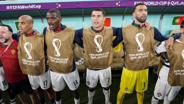 РОНАЛДО ЈЕ ОБОРИО РЕКОРД! Португал се шета групом Ј РОНАЛДО ЈЕ ОБОРИО РЕКОРД! Португал се шета групом Ј