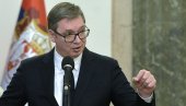 ВУЧИЋ ПОРУЧИО: Нећемо никоме дати државу Србију на тацни - ни за шта на свету ВУЧИЋ ПОРУЧИО: Нећемо никоме дати државу Србију на тацни - ни за шта на свету