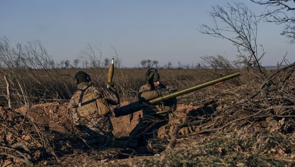 НЕ ВЕРУЈЕМ ДА ЋЕ УСКОРО УСЛЕДИТИ МИР: Вучић о рату у Украјини - Сада су ствари у пат позицији НЕ ВЕРУЈЕМ ДА ЋЕ УСКОРО УСЛЕДИТИ МИР: Вучић о рату у Украјини - Сада су ствари у пат позицији