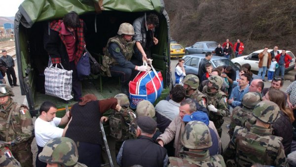 ГЕТО ЗА СРБЕ - ОТЕРАНИ ИЗ 312 НАСЕЉА: Уз захтев који ће поднети КФОР-у, Србија ће доставити и обиман материјал о прогону нашег народа ГЕТО ЗА СРБЕ - ОТЕРАНИ ИЗ 312 НАСЕЉА: Уз захтев који ће поднети КФОР-у, Србија ће доставити и обиман материјал о прогону нашег народа