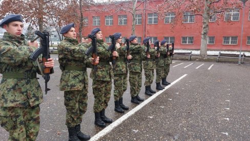 OBUKA ZA OSNOVNE VOJNIČKE DUŽNOSTI: Kako izgleda kurs za podoficire Ratnog vazduhoplovstva i PVO (FOTO)