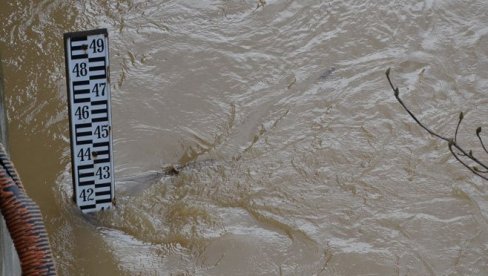 VODOSTAJ DRINE OVDE JE VEĆ DOSTIGAO 2,34 METRA: Građani koji žive u blizini ovih reka pozvani da preduzmu preventivne mere VODOSTAJ DRINE OVDE JE VEĆ DOSTIGAO 2,34 METRA: Građani koji žive u blizini ovih reka pozvani da preduzmu preventivne mere