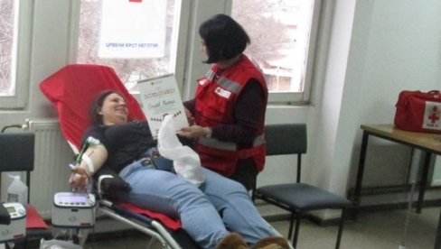 NIŠTA BEZ ŽENA: U Institutu za transfuziju danas akcija davanja krvi NIŠTA BEZ ŽENA: U Institutu za transfuziju danas akcija davanja krvi
