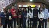 ЈАРА ЛАБУД НИНИ ЂУРЂЕВИЋ: Награда за приповетку Kад олиста трешња ЈАРА ЛАБУД НИНИ ЂУРЂЕВИЋ: Награда за приповетку Kад олиста трешња