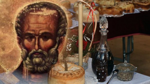 ОВО НИКАКО НЕ РАДИТЕ ДРУГОГ ДАНА СВЕТОГ НИКОЛЕ: Многи праве грешку која се сматра великим грехом ОВО НИКАКО НЕ РАДИТЕ ДРУГОГ ДАНА СВЕТОГ НИКОЛЕ: Многи праве грешку која се сматра великим грехом