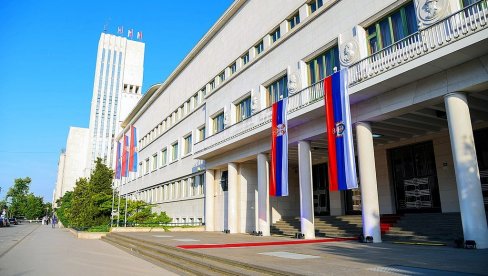 ИЗАБРАН ПРЕДСЕДНИК СКУПШТИНЕ АП ВОЈВОДИНА: Ево ко ће наследити Иштвана Пастора ИЗАБРАН ПРЕДСЕДНИК СКУПШТИНЕ АП ВОЈВОДИНА: Ево ко ће наследити Иштвана Пастора