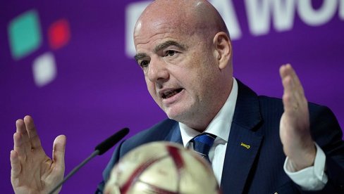 FIFA IZBACUJE SUDIJE: Spremaju se velike promene u fudbalu FIFA IZBACUJE SUDIJE: Spremaju se velike promene u fudbalu