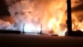APOKALIPTIČNA SCENA U RUSIJI: Veliki požar na naftnom polju, vatra šiklja u nebo (VIDEO) APOKALIPTIČNA SCENA U RUSIJI: Veliki požar na naftnom polju, vatra šiklja u nebo (VIDEO)