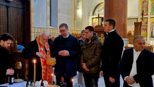 ВУЧИЋ ЧЕСТИТАО СВЕТОГ НИКОЛУ: Здравља и среће свима који славе, посебно нашем страдалном народу на Косову и Метохији (ФОТО) ВУЧИЋ ЧЕСТИТАО СВЕТОГ НИКОЛУ: Здравља и среће свима који славе, посебно нашем страдалном народу на Косову и Метохији (ФОТО)
