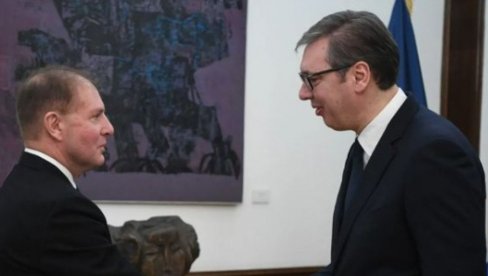 PREDSEDNIK DANAS SA KOMANDANTOM NATO-a: Vučić će ugostiti admirala Stjuarta Manča