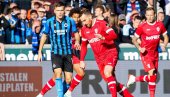 GENK HVATA POSLEDNJI VOZ: Šampion igra samo za poljuljani ponos i čast GENK HVATA POSLEDNJI VOZ: Šampion igra samo za poljuljani ponos i čast
