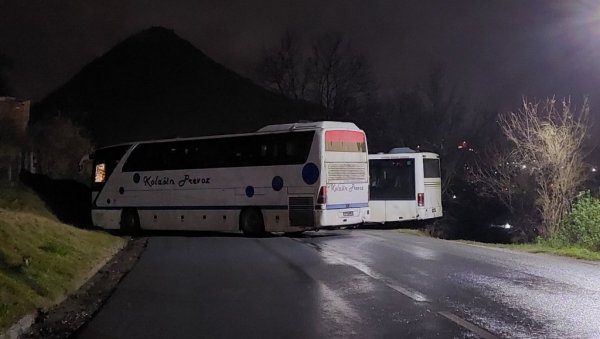 СЕВЕР КиМ И ДАЉЕ БЛОКИРАН: Представници Срба позивају на највећи протест до сада СЕВЕР КиМ И ДАЉЕ БЛОКИРАН: Представници Срба позивају на највећи протест до сада