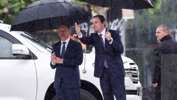 НЕМАЧКА СТОЈИ ИЗА КУРТИЈЕВОГ ТЕРОРА: Серијом негативних ставова према Србима на КиМ званични Берлин потврдио подршку премијеру тзв. Косова НЕМАЧКА СТОЈИ ИЗА КУРТИЈЕВОГ ТЕРОРА: Серијом негативних ставова према Србима на КиМ званични Берлин потврдио подршку премијеру тзв. Косова