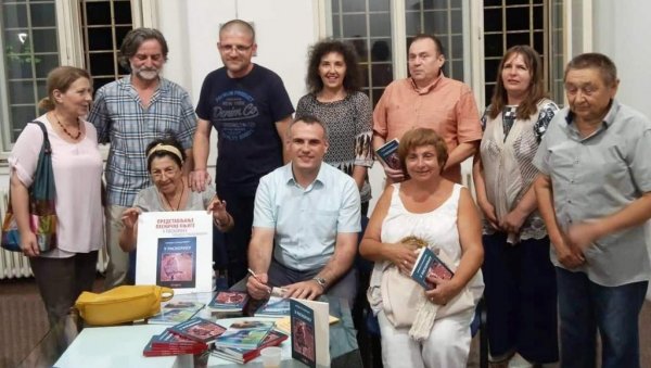 ИЗЛОЖБА И ПРОМОЦИЈА КЊИГА: Параћински КК„Мирко Бањевић“ јавно сумира рад у овој години ИЗЛОЖБА И ПРОМОЦИЈА КЊИГА: Параћински КК„Мирко Бањевић“ јавно сумира рад у овој години