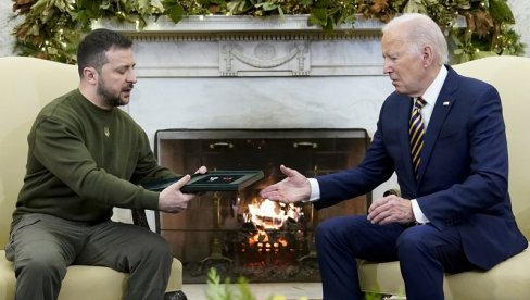„PLAN POBEDE“ ILI PLAN – BEDE „Blumberg“ otkriva - Šta će Zelenski tražiti od Bajdena „PLAN POBEDE“ ILI PLAN – BEDE „Blumberg“ otkriva - Šta će Zelenski tražiti od Bajdena