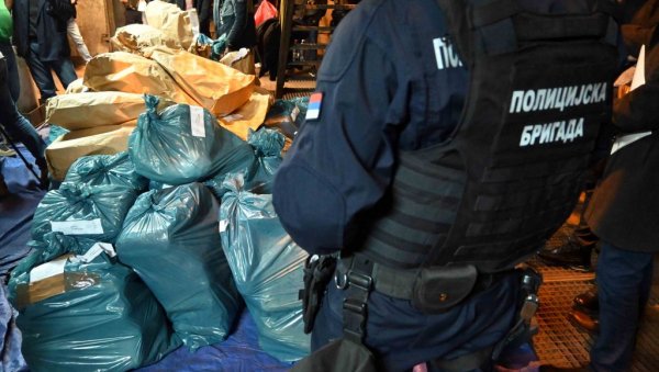 УНИШТЕНО 1.080 КИЛОГРАМА НАРКОТИКА: У термоелектрани у Обреновцу спаљена заплењена дрога УНИШТЕНО 1.080 КИЛОГРАМА НАРКОТИКА: У термоелектрани у Обреновцу спаљена заплењена дрога