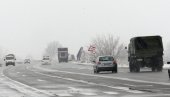 U TRI DELA SRBIJE NA SNAZI METEOALARM: Opasnost zbog snega, leda i ledene kiše