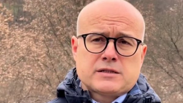 ВУЧЕВИЋ ОТКРИО КОЈИ НАЛОГ ЈЕ ВОЈСКА ДОБИЛА ОД ПРЕДСЕДНИКА: Специјална јединица бројаће 5000 припадника до краја године (ВИДЕО) ВУЧЕВИЋ ОТКРИО КОЈИ НАЛОГ ЈЕ ВОЈСКА ДОБИЛА ОД ПРЕДСЕДНИКА: Специјална јединица бројаће 5000 припадника до краја године (ВИДЕО)