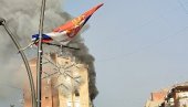 ПОЖАР У КОСОВСКОЈ МИТРОВИЦИ: Букти ватрена стихија у стамбеној згради (ВИДЕО) ПОЖАР У КОСОВСКОЈ МИТРОВИЦИ: Букти ватрена стихија у стамбеној згради (ВИДЕО)