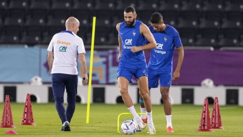MOGAO DA IGRA, NISU GA HTELI! Izneti dokazi da je Karim Benzema bio spreman za završnicu Mundijala MOGAO DA IGRA, NISU GA HTELI! Izneti dokazi da je Karim Benzema bio spreman za završnicu Mundijala