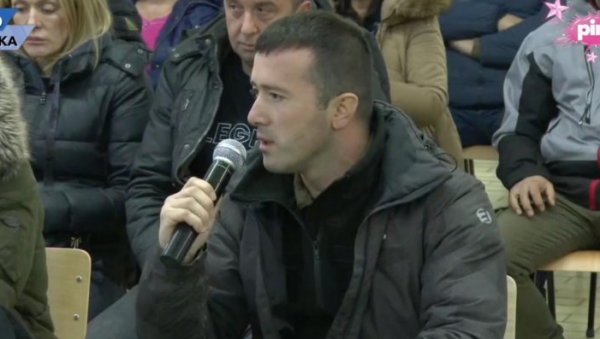 ЈЕДИНИ КОЈИ ТРЕБА ДА СЕ ВРАТИ СИ ТИ, МИ СМО ОВДЕ СВОЈИ НА СВОМЕ Филиповић Куртију: Не треба ми веће признање од клевете оног који мрзи Србе ЈЕДИНИ КОЈИ ТРЕБА ДА СЕ ВРАТИ СИ ТИ, МИ СМО ОВДЕ СВОЈИ НА СВОМЕ Филиповић Куртију: Не треба ми веће признање од клевете оног који мрзи Србе