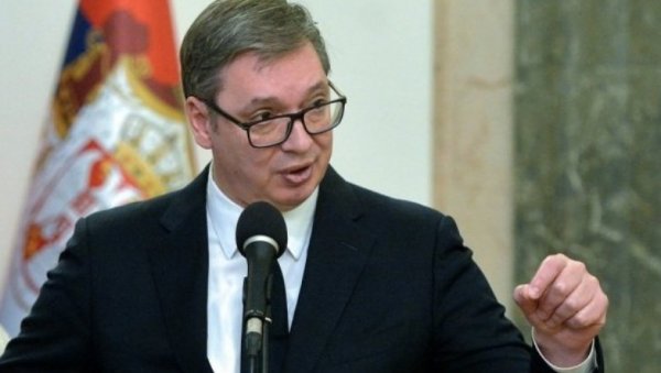 ЗЕЧЕВИ ПОСТАЈУ ВУКОВИ! Председник Вучић послао снажну поруку грађанима Србије (ВИДЕО) ЗЕЧЕВИ ПОСТАЈУ ВУКОВИ! Председник Вучић послао снажну поруку грађанима Србије (ВИДЕО)