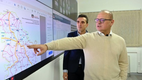ВЕСИЋ НАЈАВИО: За уређење и развој јужне и западне Србије одвојено 1,4 милијарди динара ВЕСИЋ НАЈАВИО: За уређење и развој јужне и западне Србије одвојено 1,4 милијарди динара