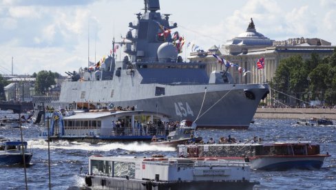„ADMIRAL GORŠKOV” ODUŠEVIO KUBANCE: Havana na nogama - Narod impresioniran fregatom „ADMIRAL GORŠKOV” ODUŠEVIO KUBANCE: Havana na nogama - Narod impresioniran fregatom