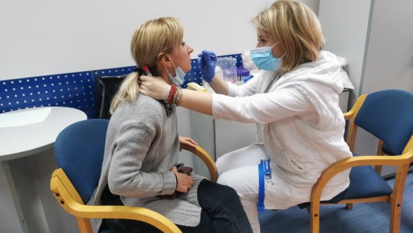 КОРОНА ОПЕТ ХВАТА ЗАЛЕТ: Епидемиолошка ситуација у Србији се благо погоршава, предстоји и удар грипа КОРОНА ОПЕТ ХВАТА ЗАЛЕТ: Епидемиолошка ситуација у Србији се благо погоршава, предстоји и удар грипа