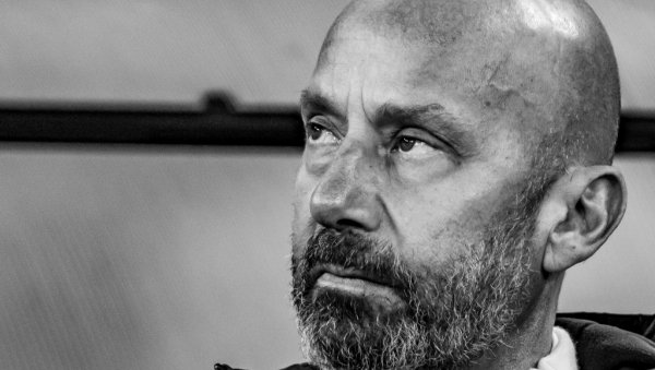 ПРЕМИНУО ЂАНЛУКА ВИЈАЛИ: Славни италијански фудбалер изгубио битку живота, Апенини у жалости ПРЕМИНУО ЂАНЛУКА ВИЈАЛИ: Славни италијански фудбалер изгубио битку живота, Апенини у жалости