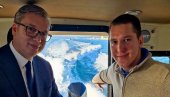 NA PUTU KA SVETOJ GORI: Predsednik Vučić na Instagramu postavio sliku sa sinom Danilom (FOTO) NA PUTU KA SVETOJ GORI: Predsednik Vučić na Instagramu postavio sliku sa sinom Danilom (FOTO)