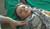 НАЈПОТРЕСНИЈИ СНИМАК УОЧИ БОЖИЋА: Цела Србија је плакала због малог Стефана (ВИДЕО) НАЈПОТРЕСНИЈИ СНИМАК УОЧИ БОЖИЋА: Цела Србија је плакала због малог Стефана (ВИДЕО)