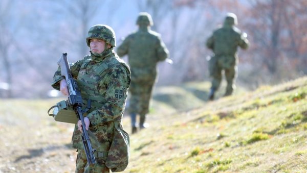 ПРАТЕ ТРЕНДОВЕ: Министарство одбране отворило налог на Тик току, један снимак привукао посебну пажњу ПРАТЕ ТРЕНДОВЕ: Министарство одбране отворило налог на Тик току, један снимак привукао посебну пажњу