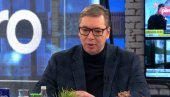 АЛЕКСАНДАР ВУЧИЋ У ЈУТАРЊЕМ ПРОГРАМУ: Тежак период је пред нама, али морамо да подижемо Србију својим радом АЛЕКСАНДАР ВУЧИЋ У ЈУТАРЊЕМ ПРОГРАМУ: Тежак период је пред нама, али морамо да подижемо Србију својим радом