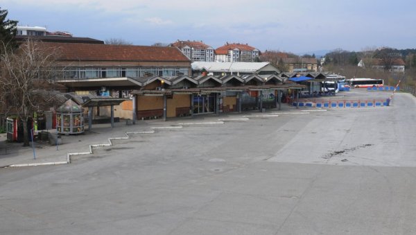ПРВИ КОНКУРС БЕЗ ПОНУДА: Неизвесна реконструкција девастиране Аутобуске станице у Краљеву ПРВИ КОНКУРС БЕЗ ПОНУДА: Неизвесна реконструкција девастиране Аутобуске станице у Краљеву
