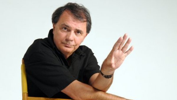 РАДЕ МАРЈАНОВИЋ НОВИ В.Д. ДИРЕКТОР: Промене на челу Позоришта на Теразијама РАДЕ МАРЈАНОВИЋ НОВИ В.Д. ДИРЕКТОР: Промене на челу Позоришта на Теразијама