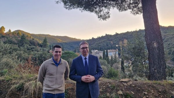 ВУЧИЋЕВА ДЕЦА НА МЕТИ КУРТИЈА: Данила у својим изопаченим умовима настављају да нападају суманутим лажима ВУЧИЋЕВА ДЕЦА НА МЕТИ КУРТИЈА: Данила у својим изопаченим умовима настављају да нападају суманутим лажима