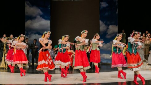OPERETA „KNEGINJA ČARDAŠA“ PONOVO U SNP: LJubav pobeđuje sve OPERETA „KNEGINJA ČARDAŠA“ PONOVO U SNP: LJubav pobeđuje sve
