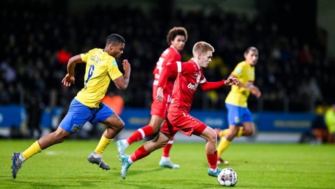 ОПРЕЗ! ФАВОРИТИ СЕ КЛИЗАЈУ: Ово су предлози Типа за утакмице на којима су могућа изненађења